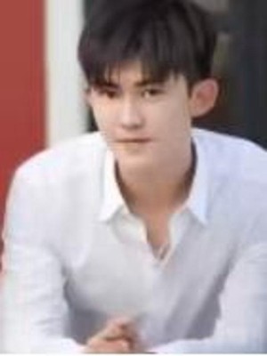 Anh Học Trưởng Bá Đạo Yêu Em